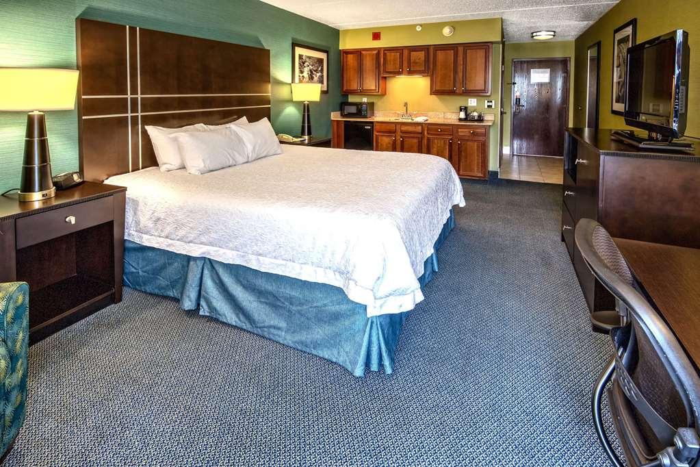 Hampton Inn Greensburg Quarto foto